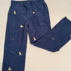 EUC - Vineyard Vines holiday embroidered navy corduroys!